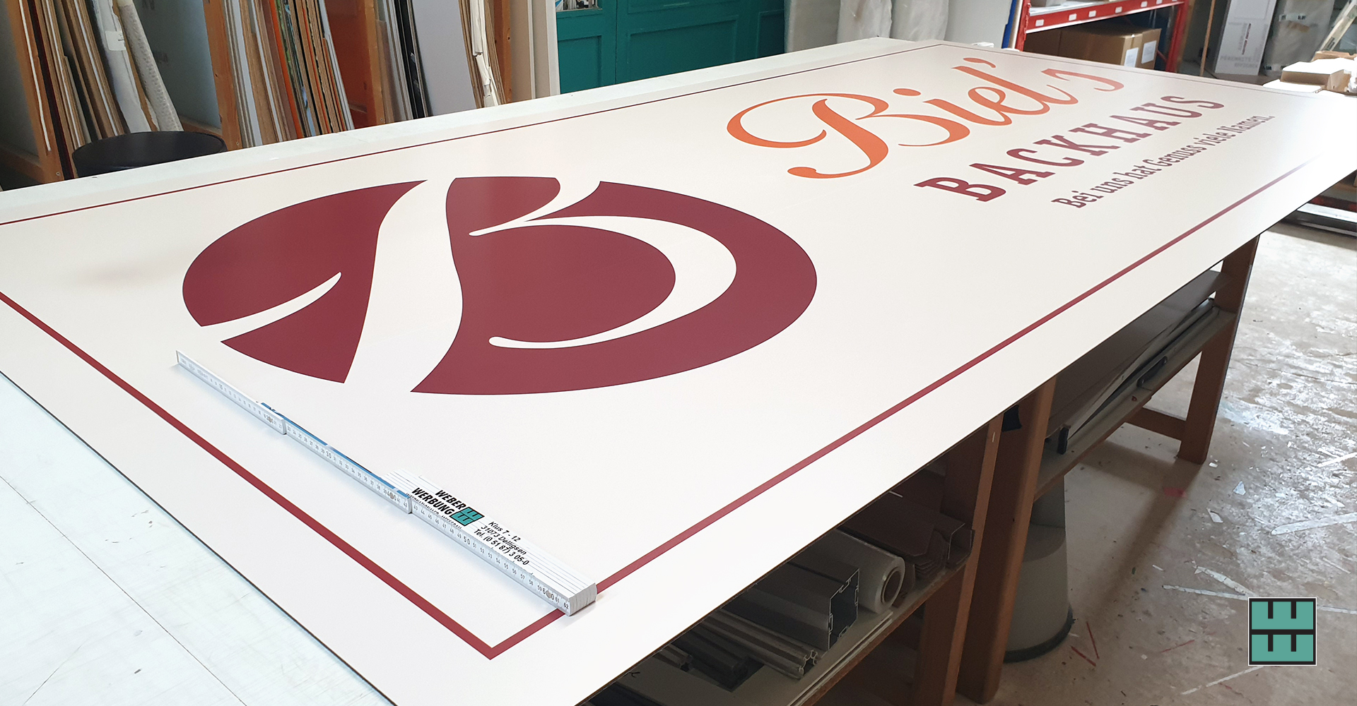 Neue Schilder für Biel's Backhaus. Digitaldruck auf Alu-Verbund-Platten.