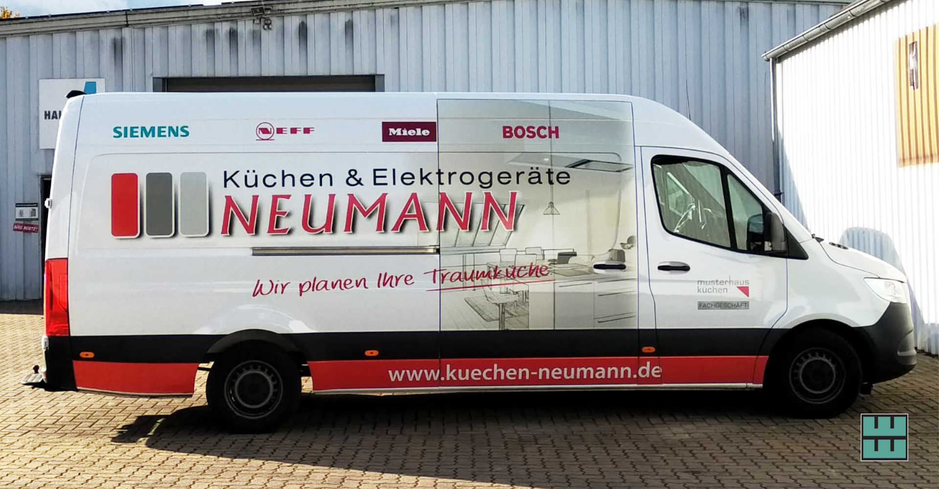 Neue KFZ-Beschriftung für den Küchenexperten Neumann